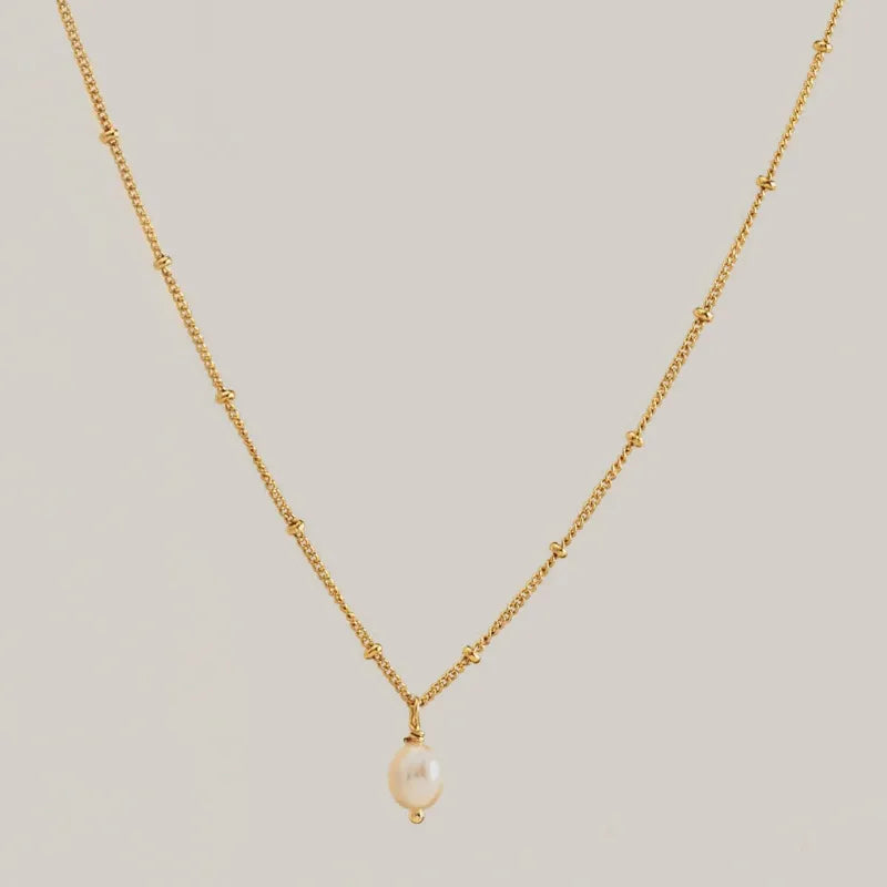 Pearl Droplet Necklace