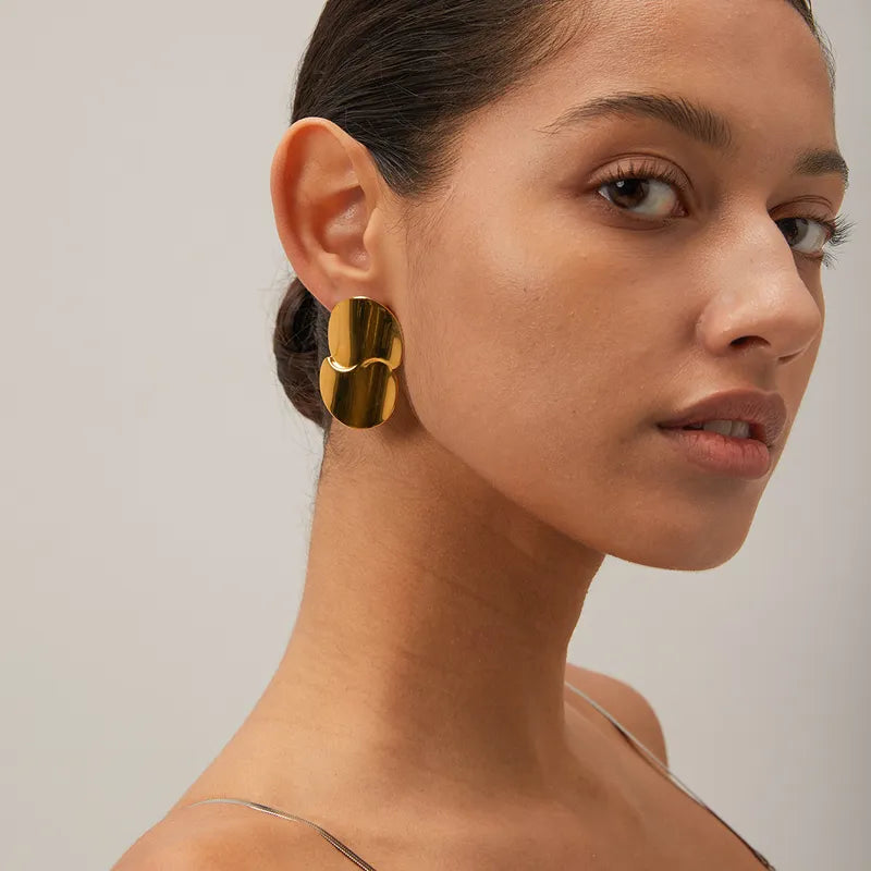 Golden Harmony Studs